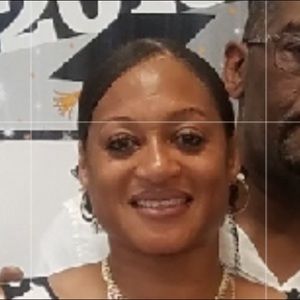 Meet your Posher, Yvette